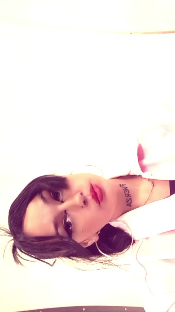 @laa_neenaloka
