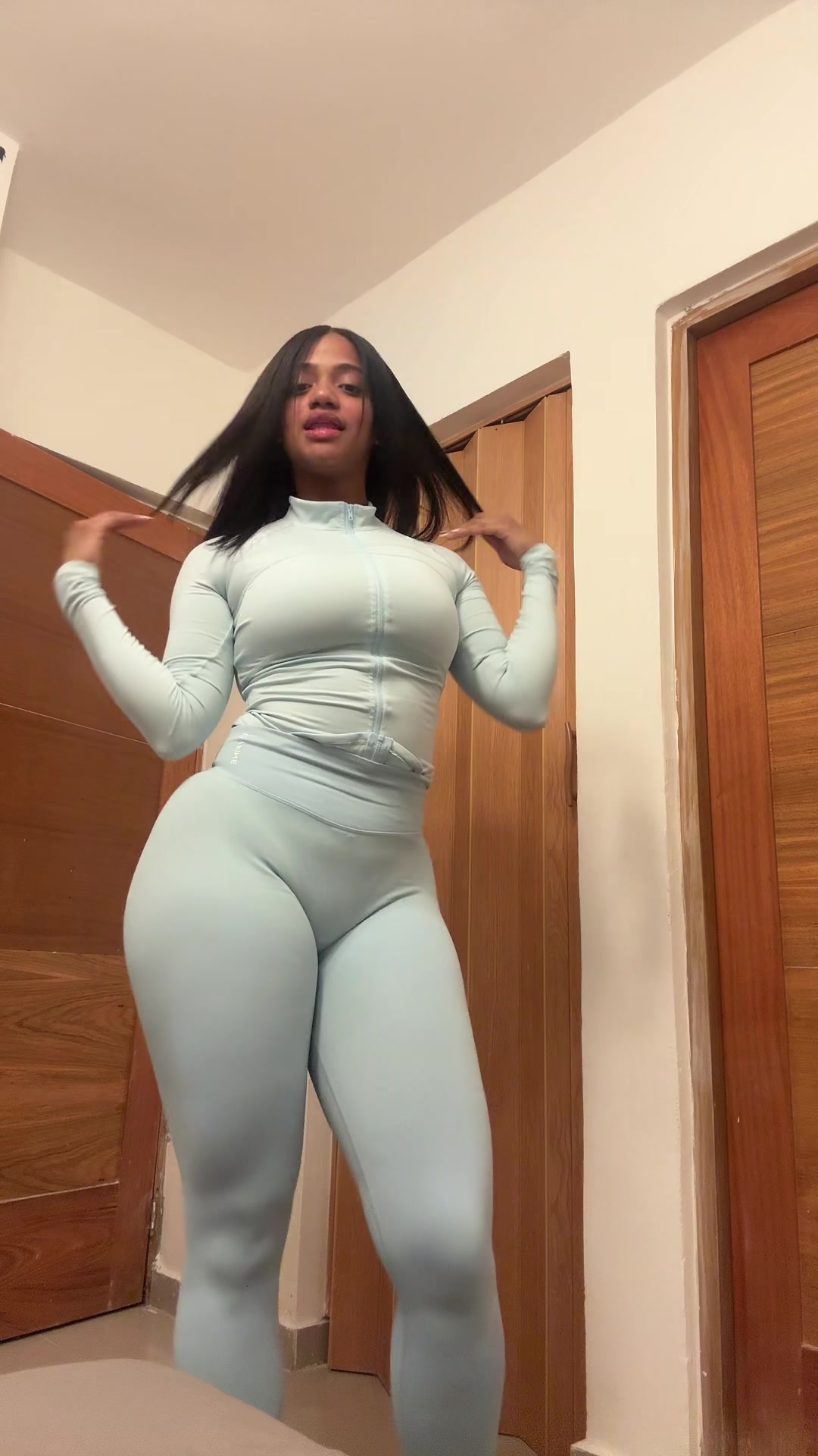@lisettrey