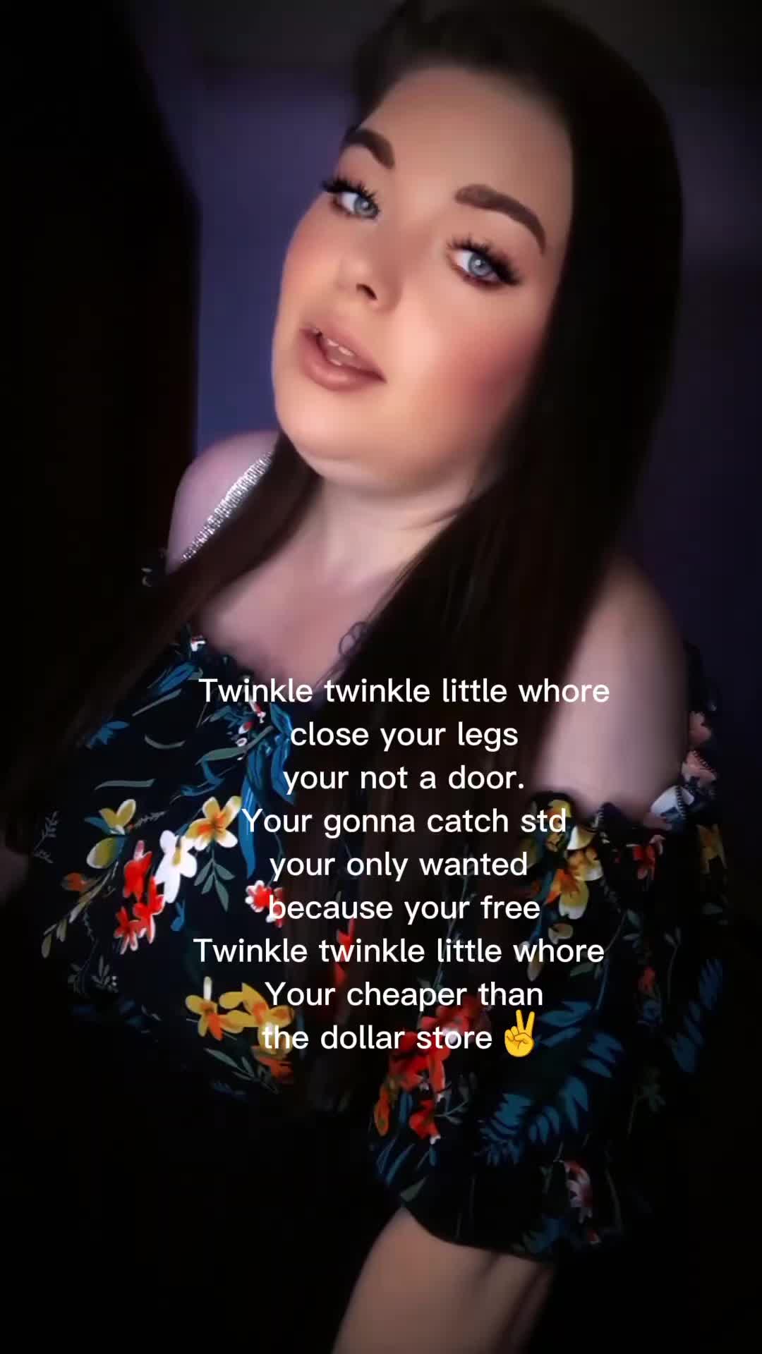 @🍒𝒮𝒽𝒶𝓃𝒶 ~𝓁o𝓊𝒾𝓈𝑒🍒