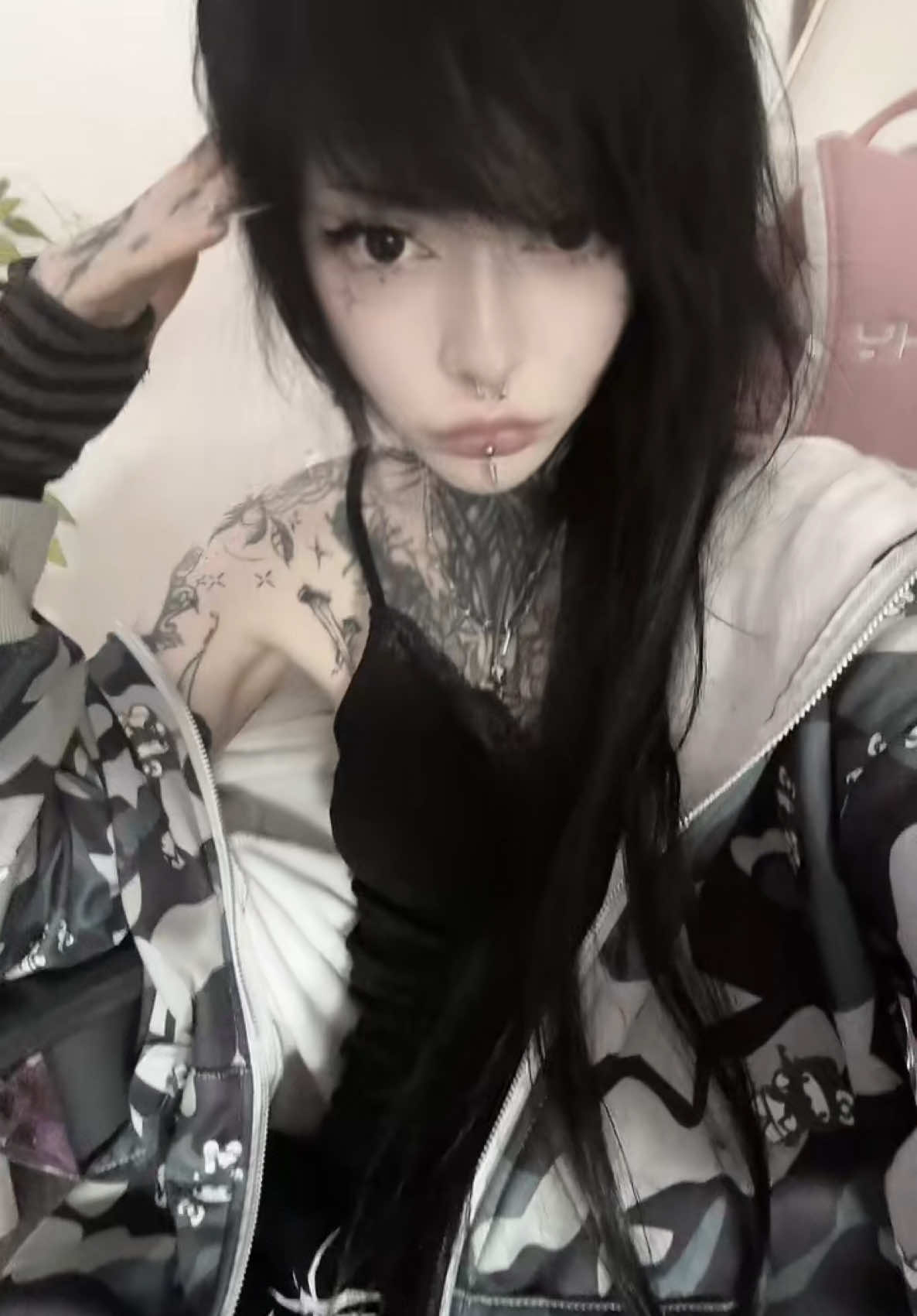 @honey₊˚⊹♡