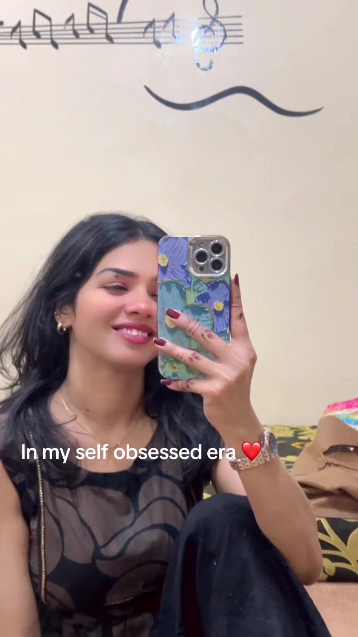 @Mehru 🦋