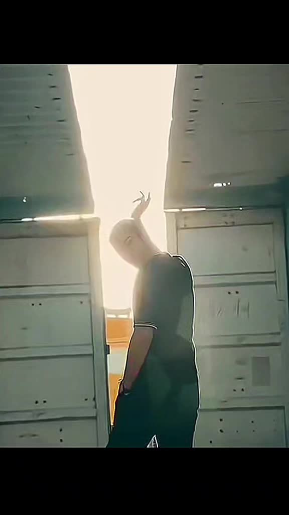 @𝐈𝐭'𝐬 𝐀𝐛𝐝𝐮𝐥𝐥𝐚𝐡_👑🦅