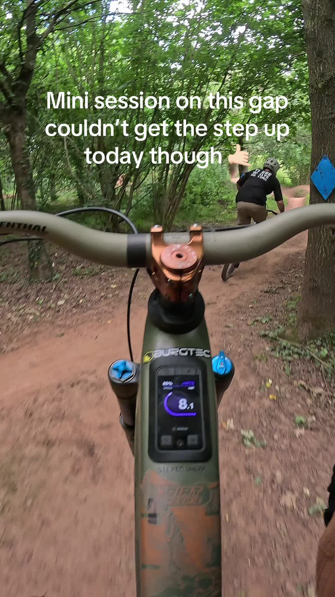 @𝓔𝓶𝓽𝓫_𝓭𝓪𝓭