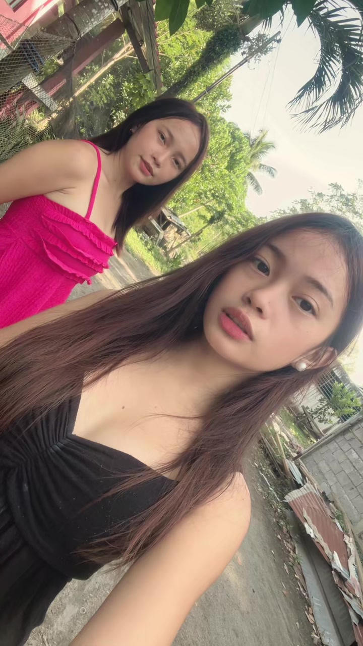 @Dimple💋