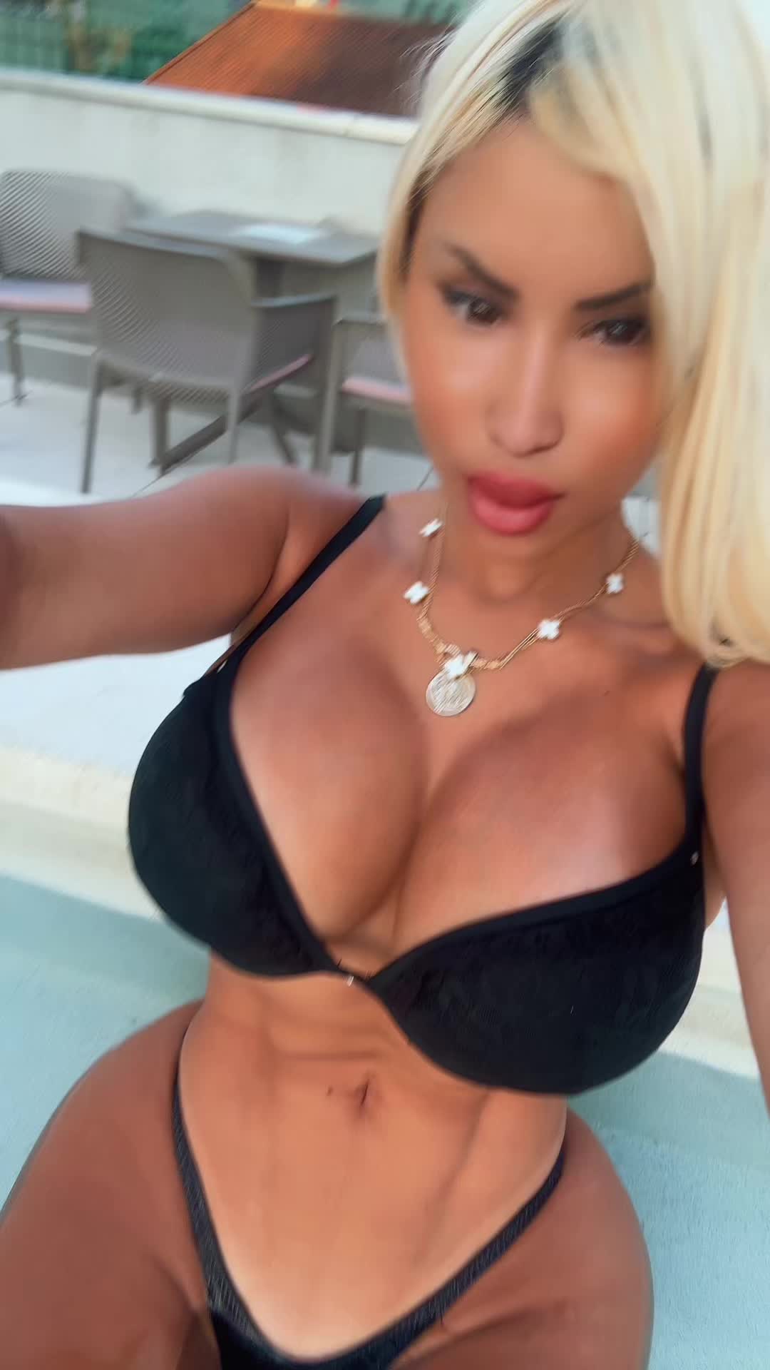 @lau_fit200