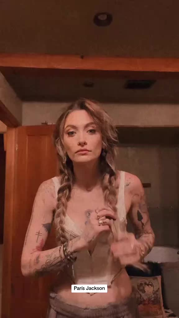 @Paris Jackson