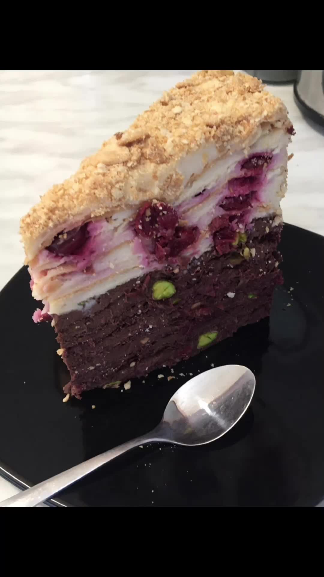 @lacrima_s_cakes_