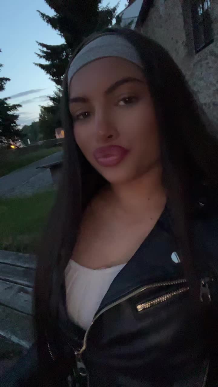 @vanessitta_lorenz