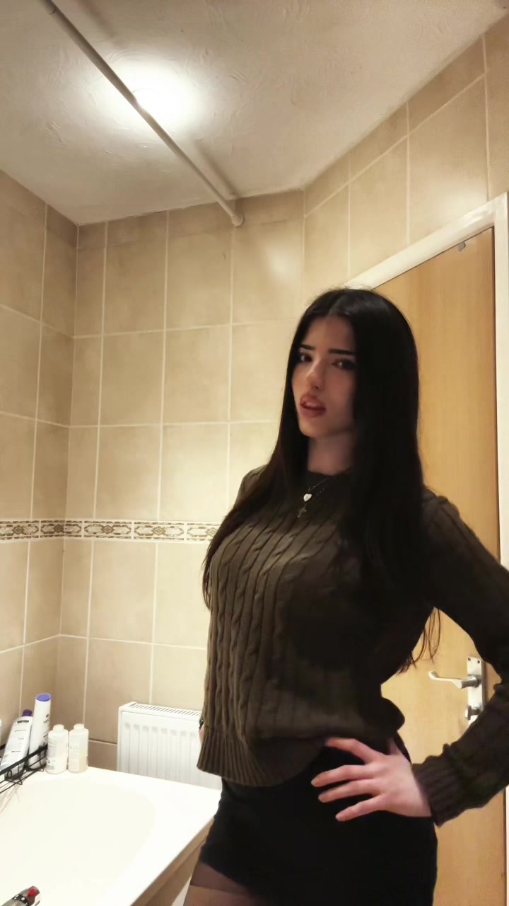 @nicole