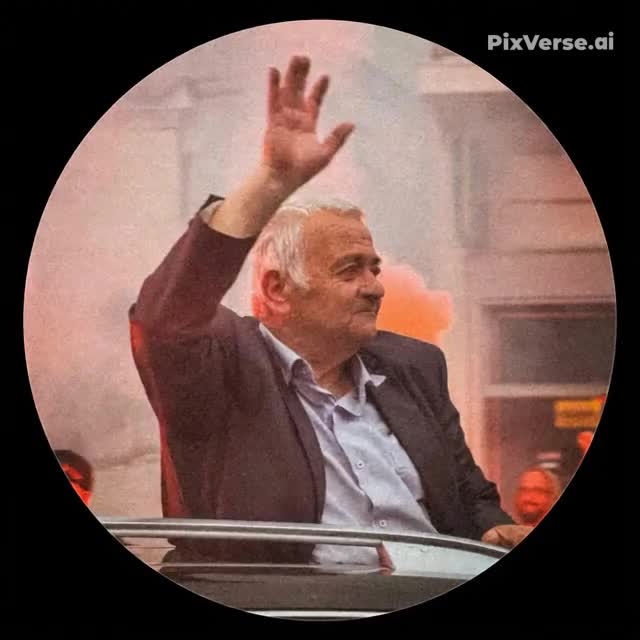 @η θεια του σκυφτουλη.