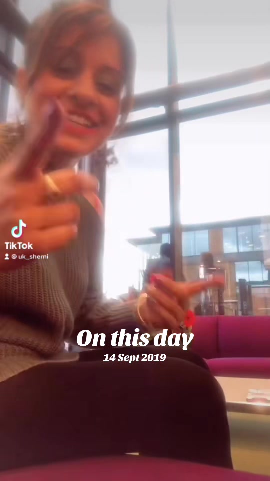 @ⁱᵐ͟͟͞͞☞🇬🇧𝕌𝕂 𝕊𝕙𝕖𝕣𝕟𝕚🐅