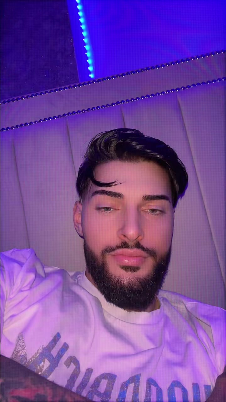 @𝕭𝖗𝖗𝕿-𝖑𝖑𝖊𝖝💎
