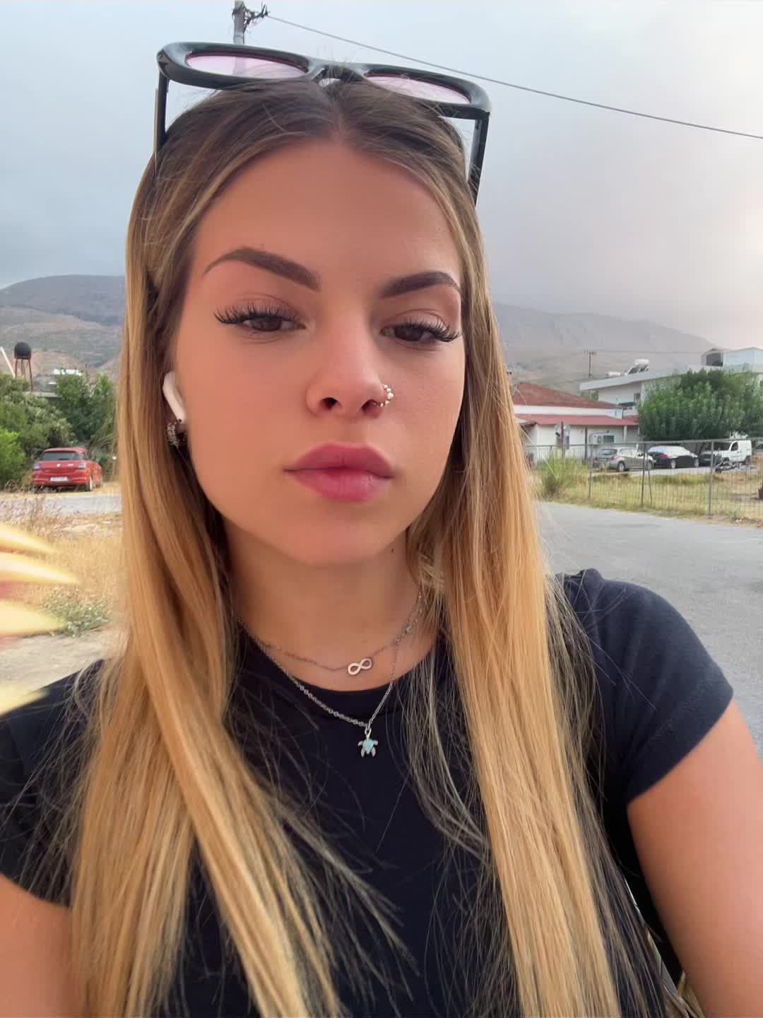 @𝐙𝐚𝐱