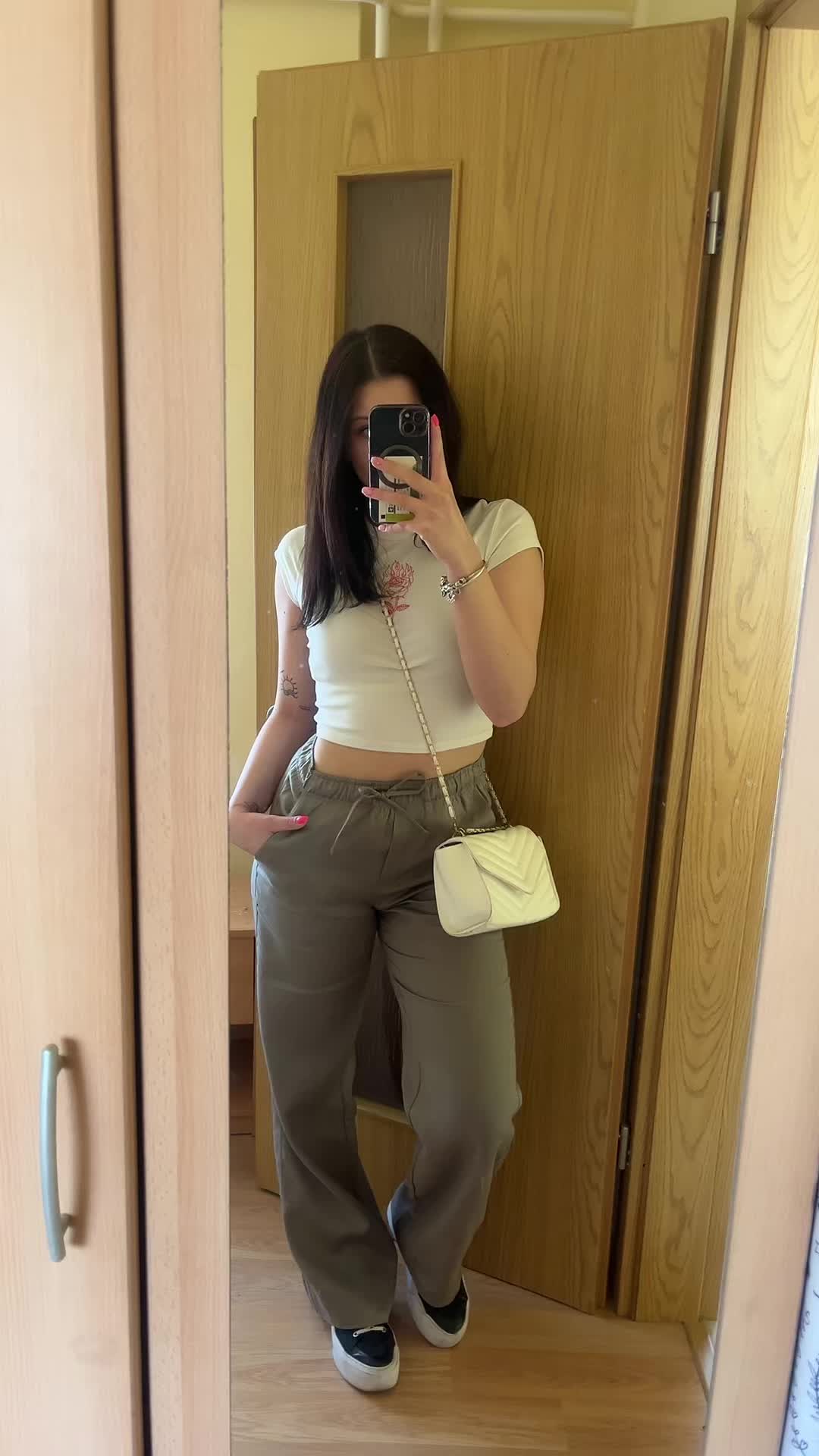 @szonja