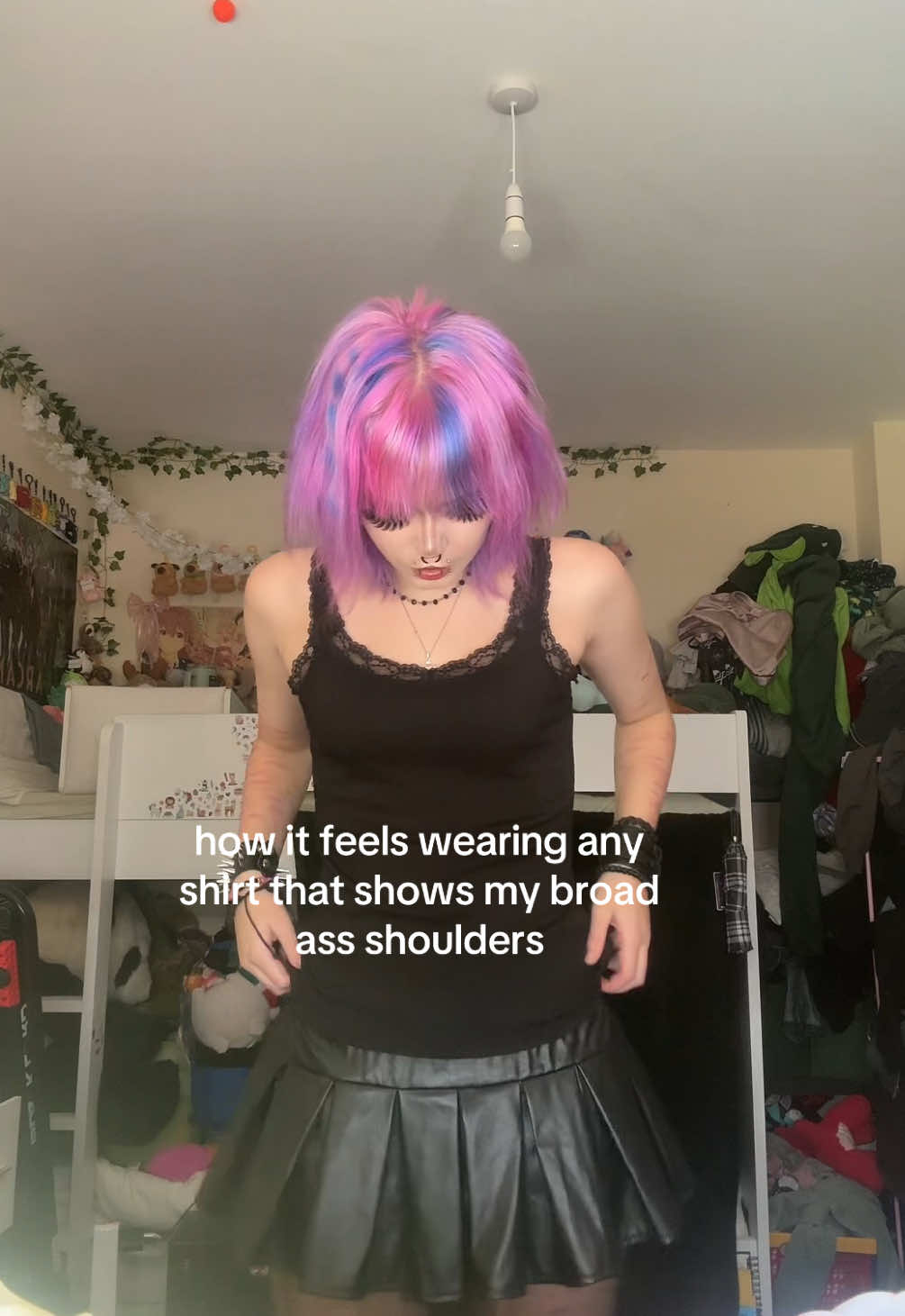 @✩