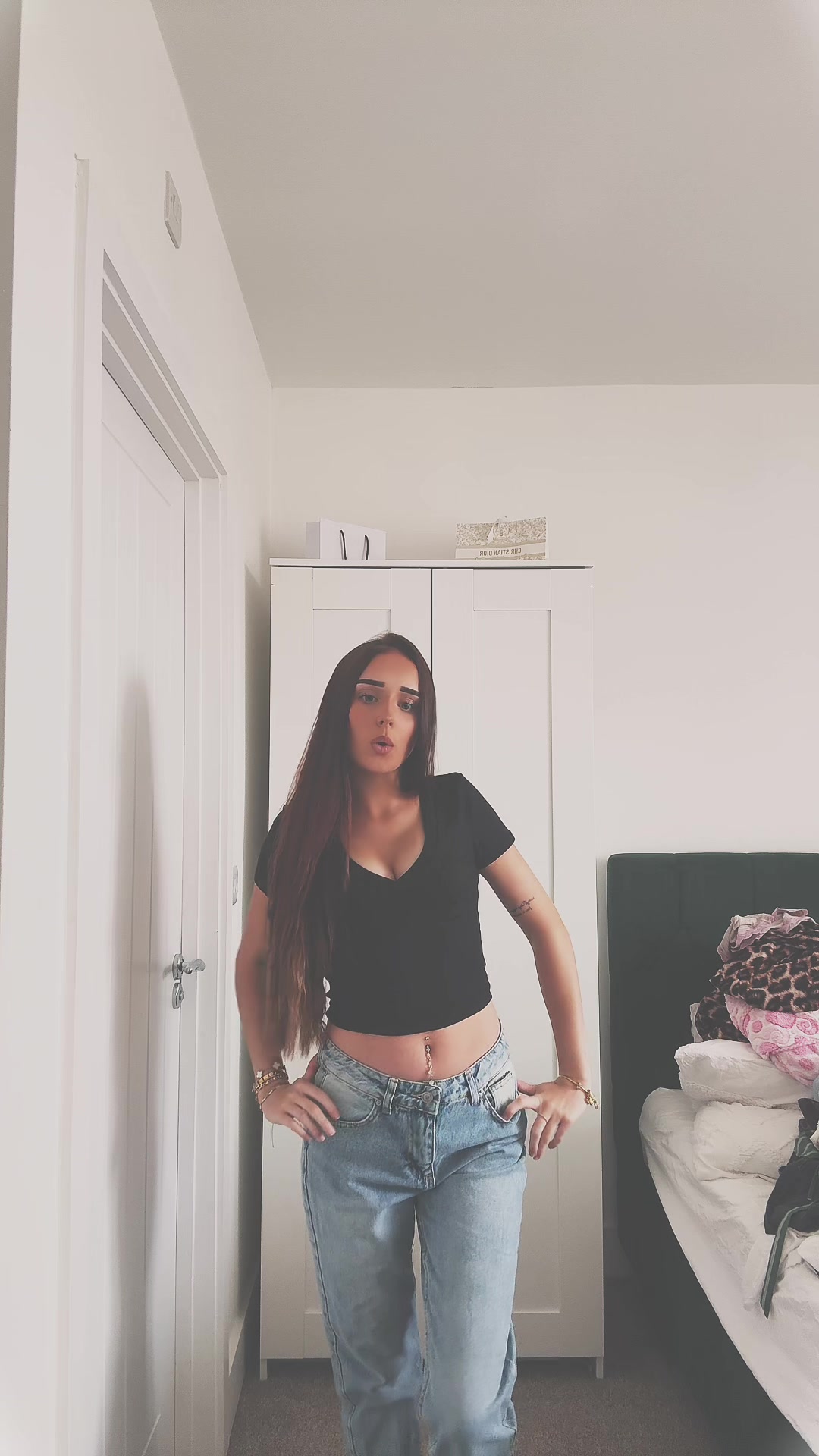 @elliespame