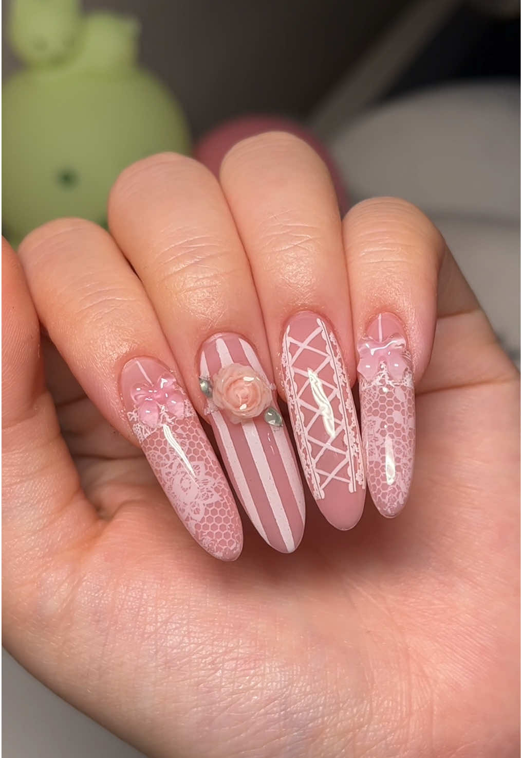 @momo ₍ ᐢ.ˬ.ᐢ₎ ♡