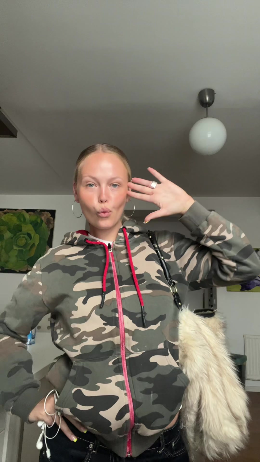 @hollalisseyy