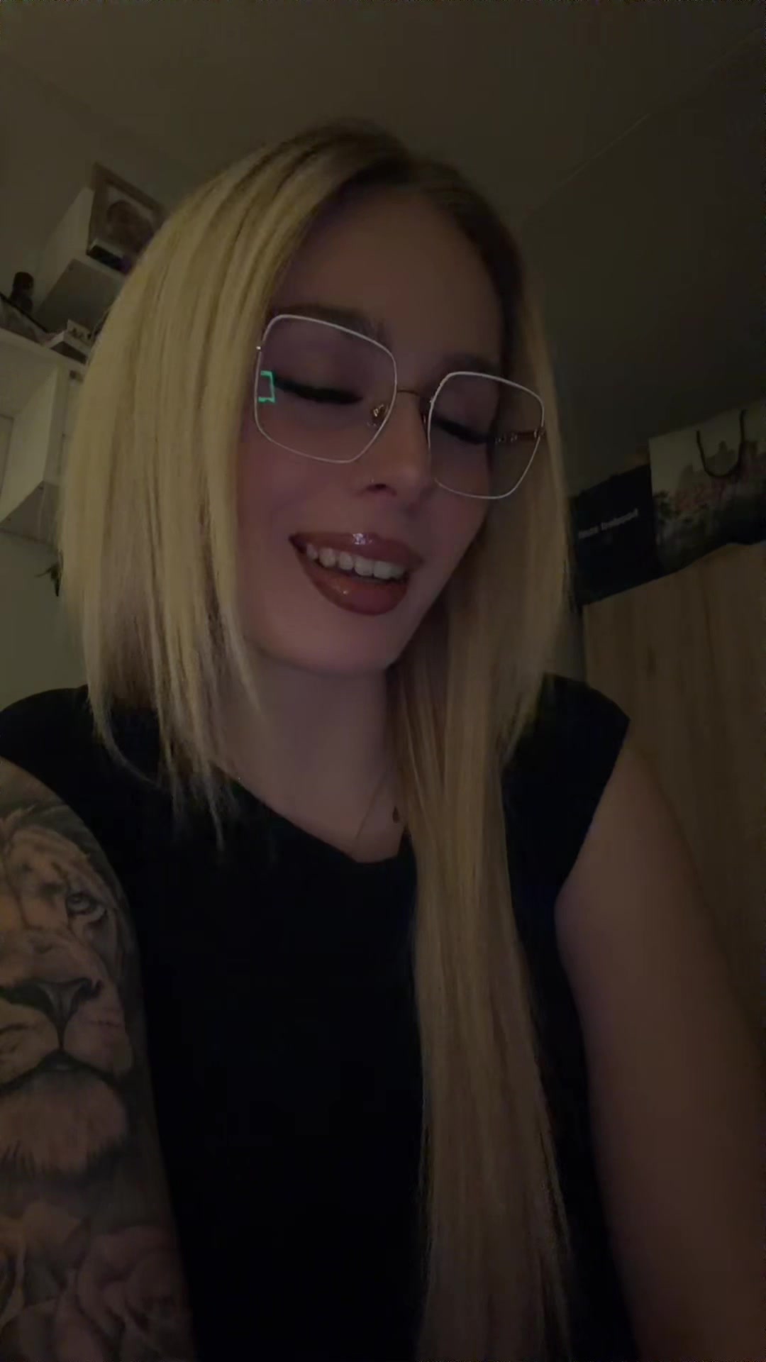 @dominikahh