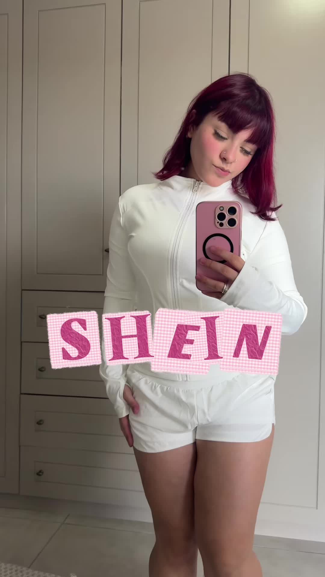 @𝕯𝖎𝖓𝖍𝖆💋