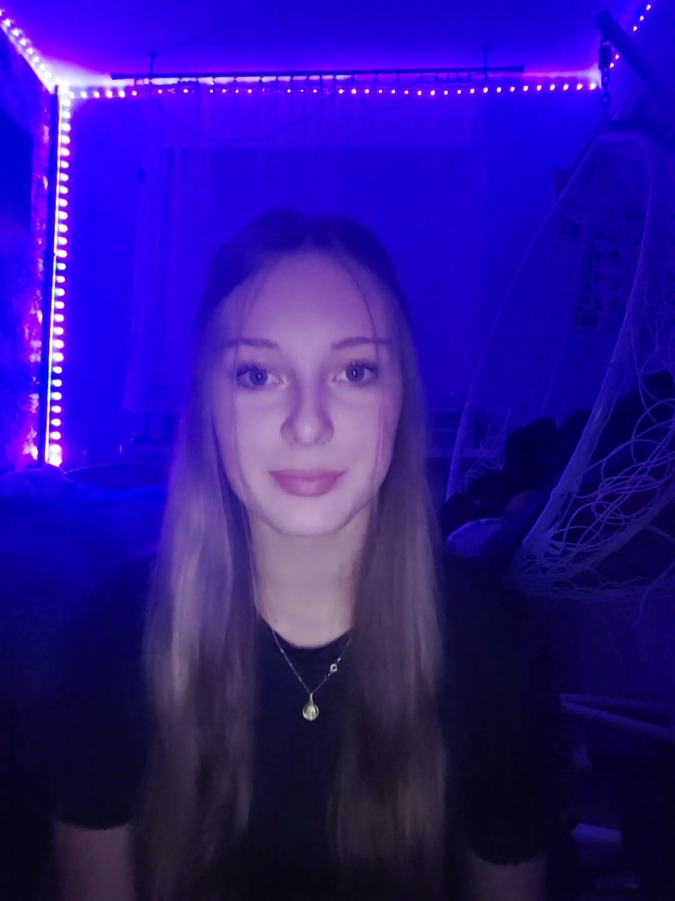 @𝕺𝖑𝖎𝖜𝖎𝖆🥀