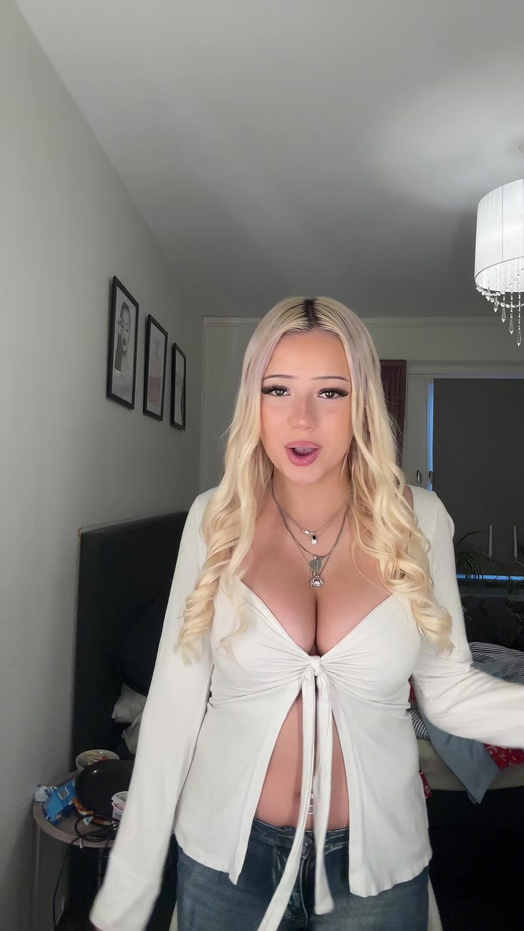 @𝐄𝐦𝐢𝐥𝐢𝐚🎭