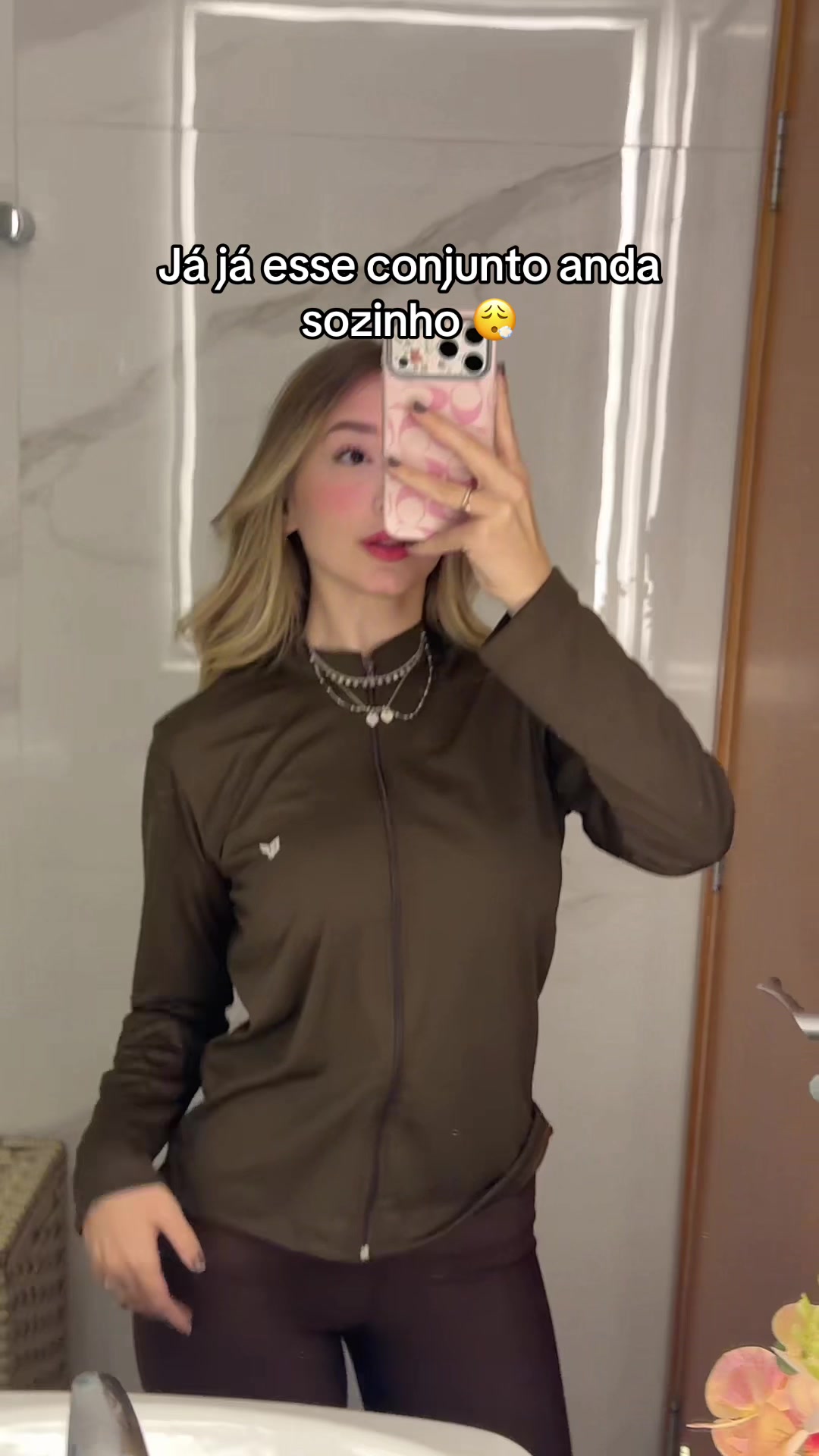 @Karol Mendes