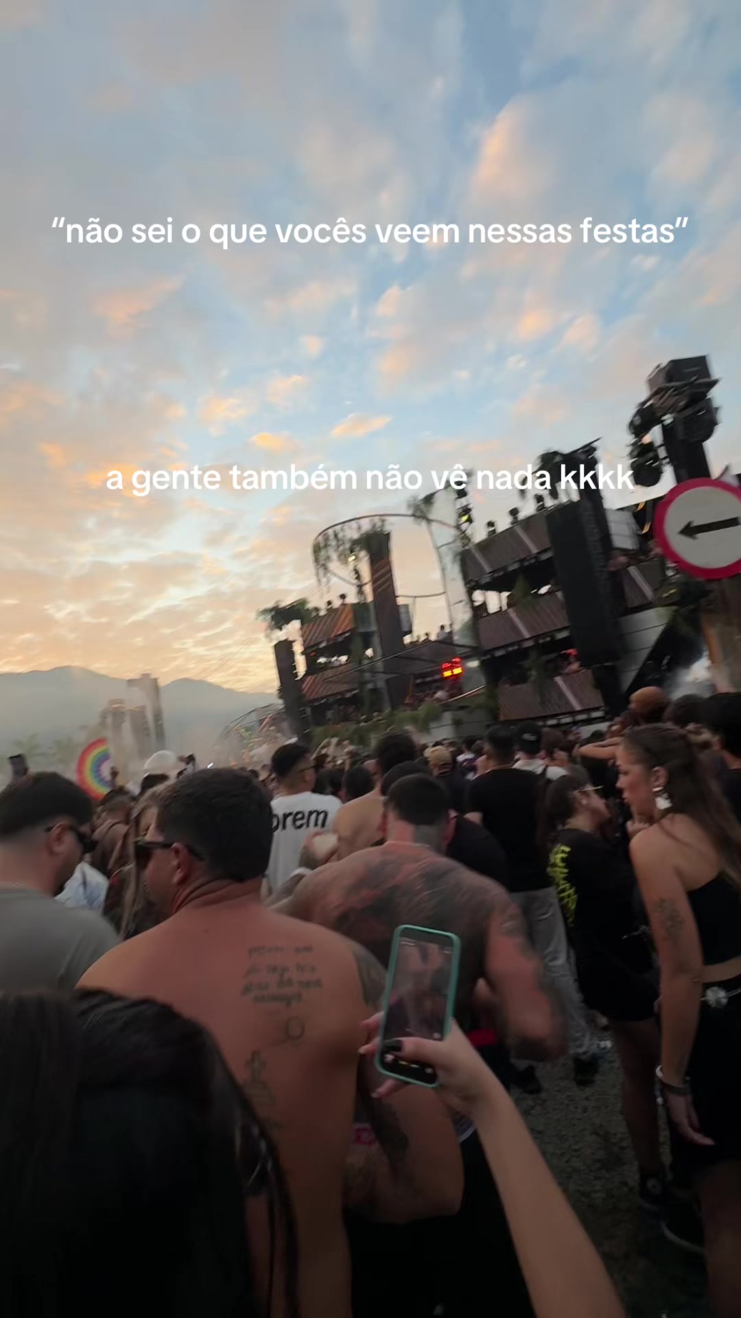@Ana