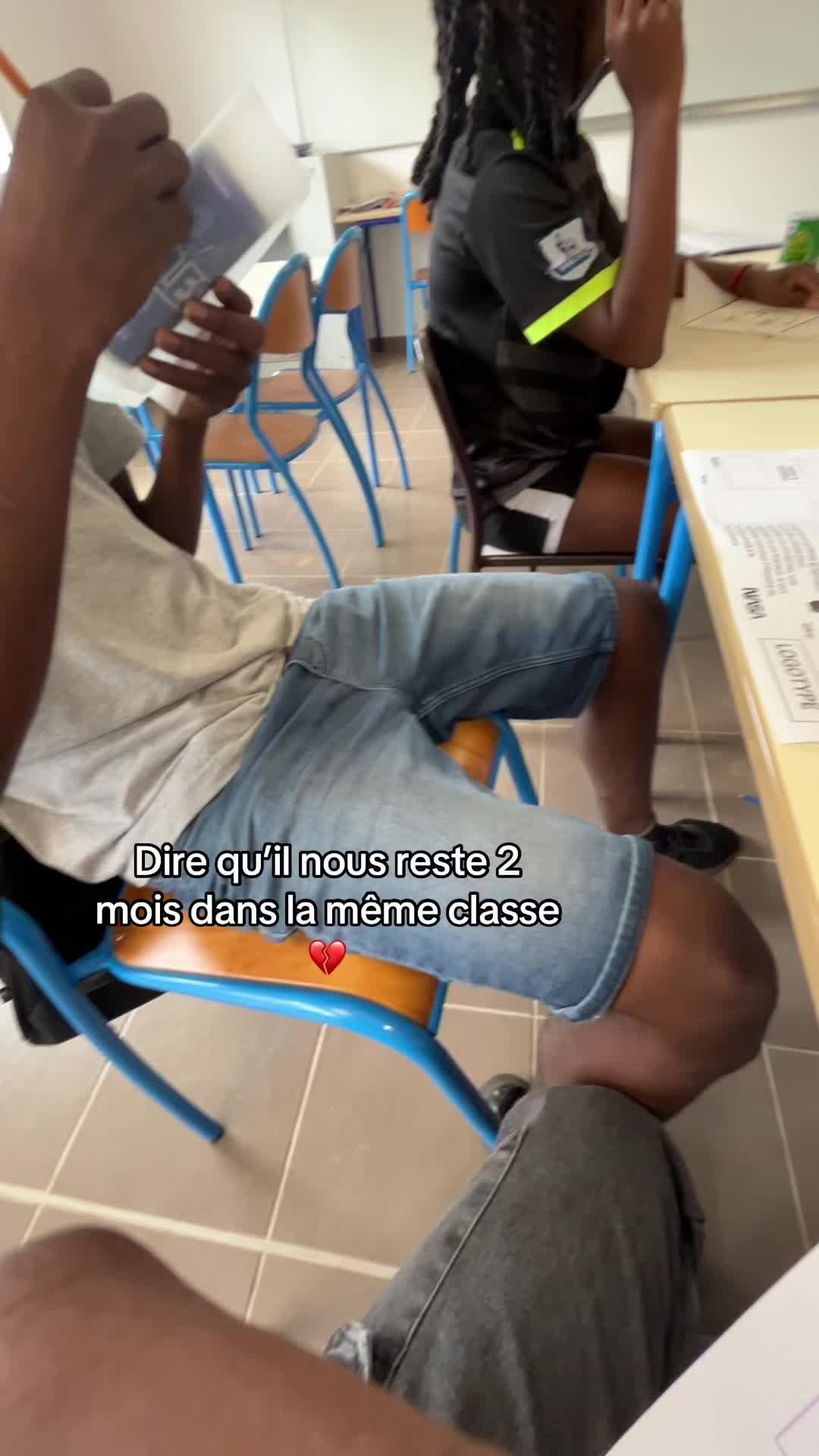 @𝐃𝐮𝐌𝐲🐉