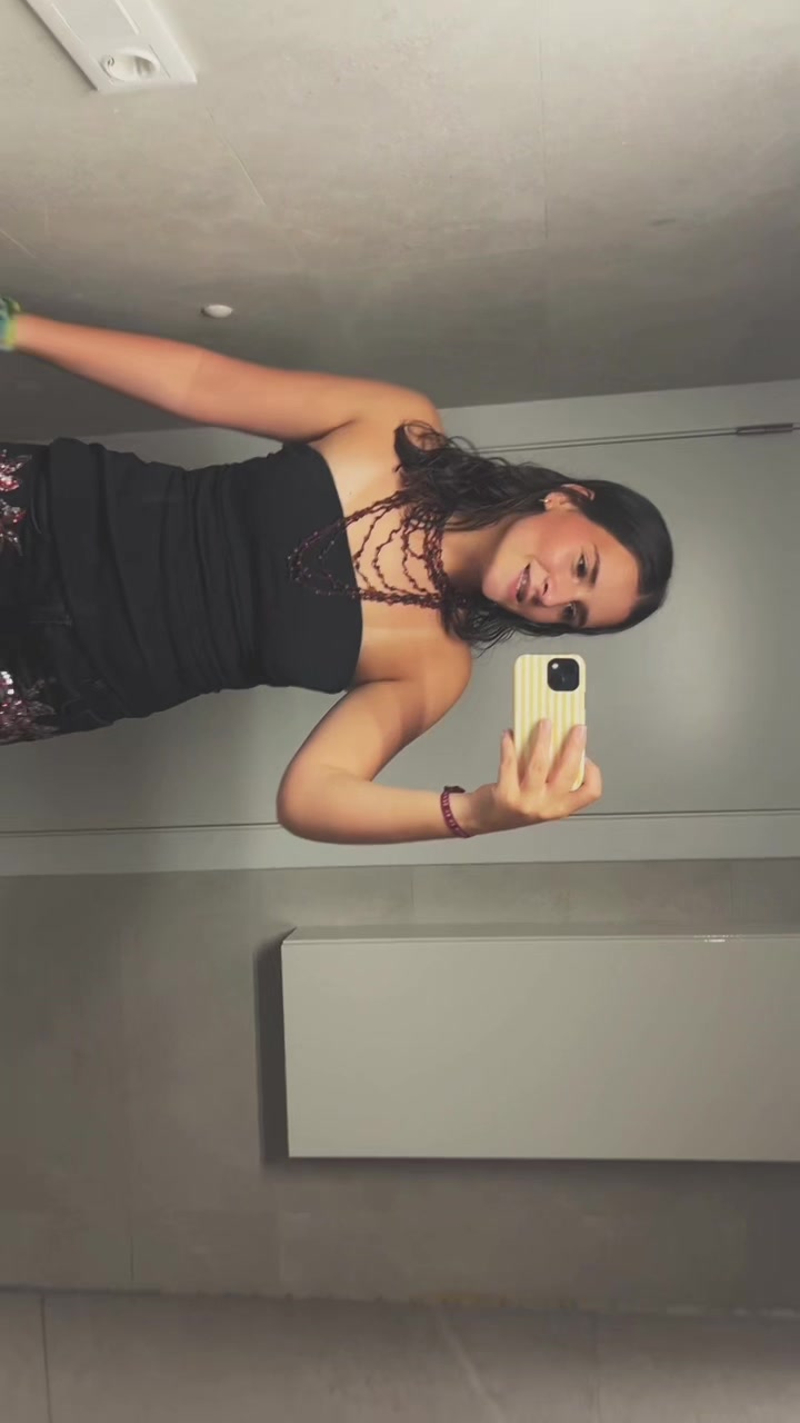 @elenita