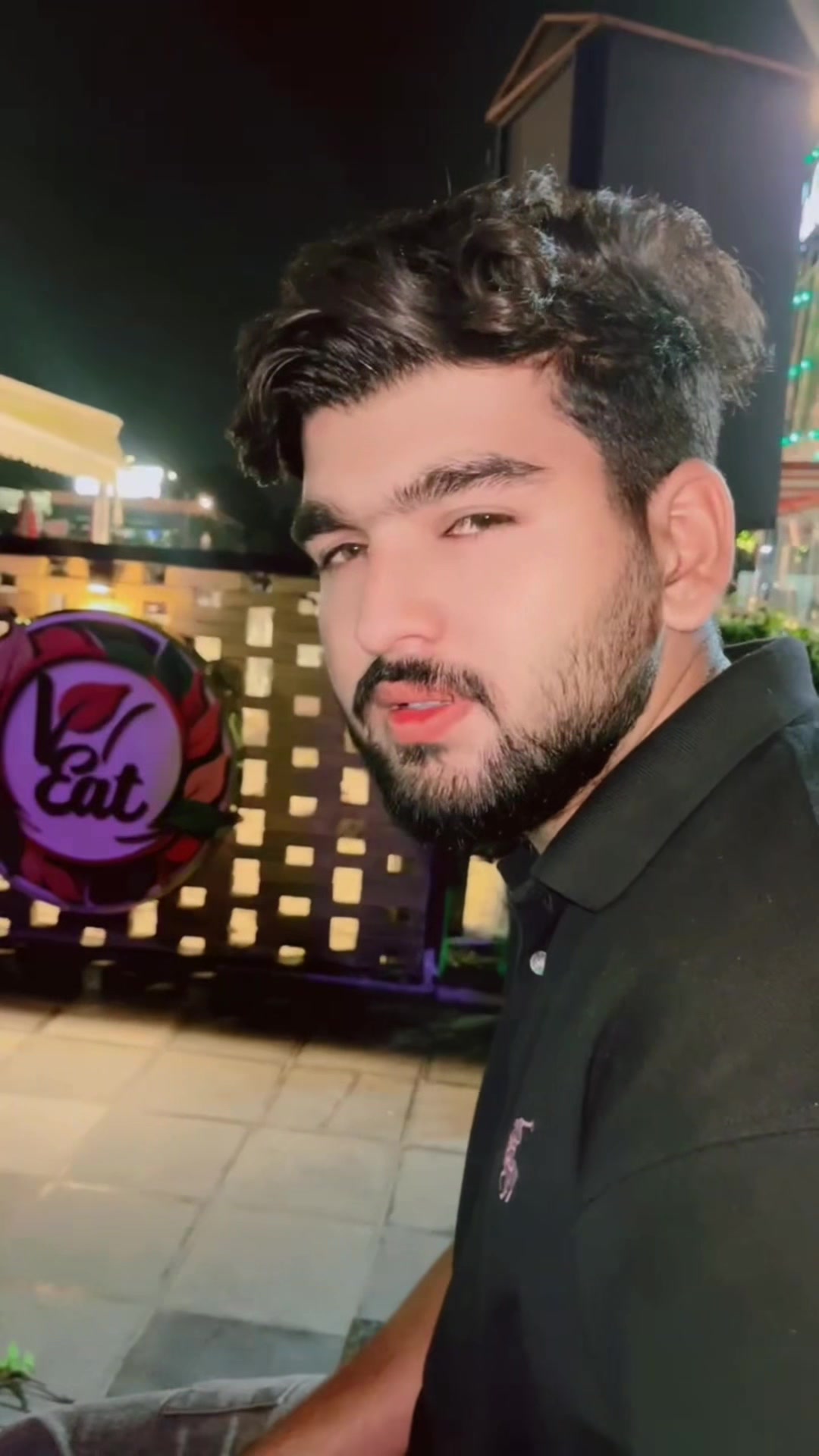 @ملک علی حمزہ اعوان 💸