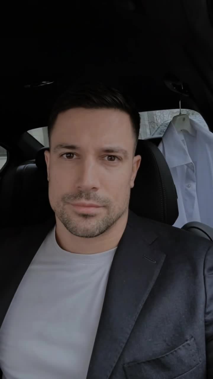 @VUJOVIC V