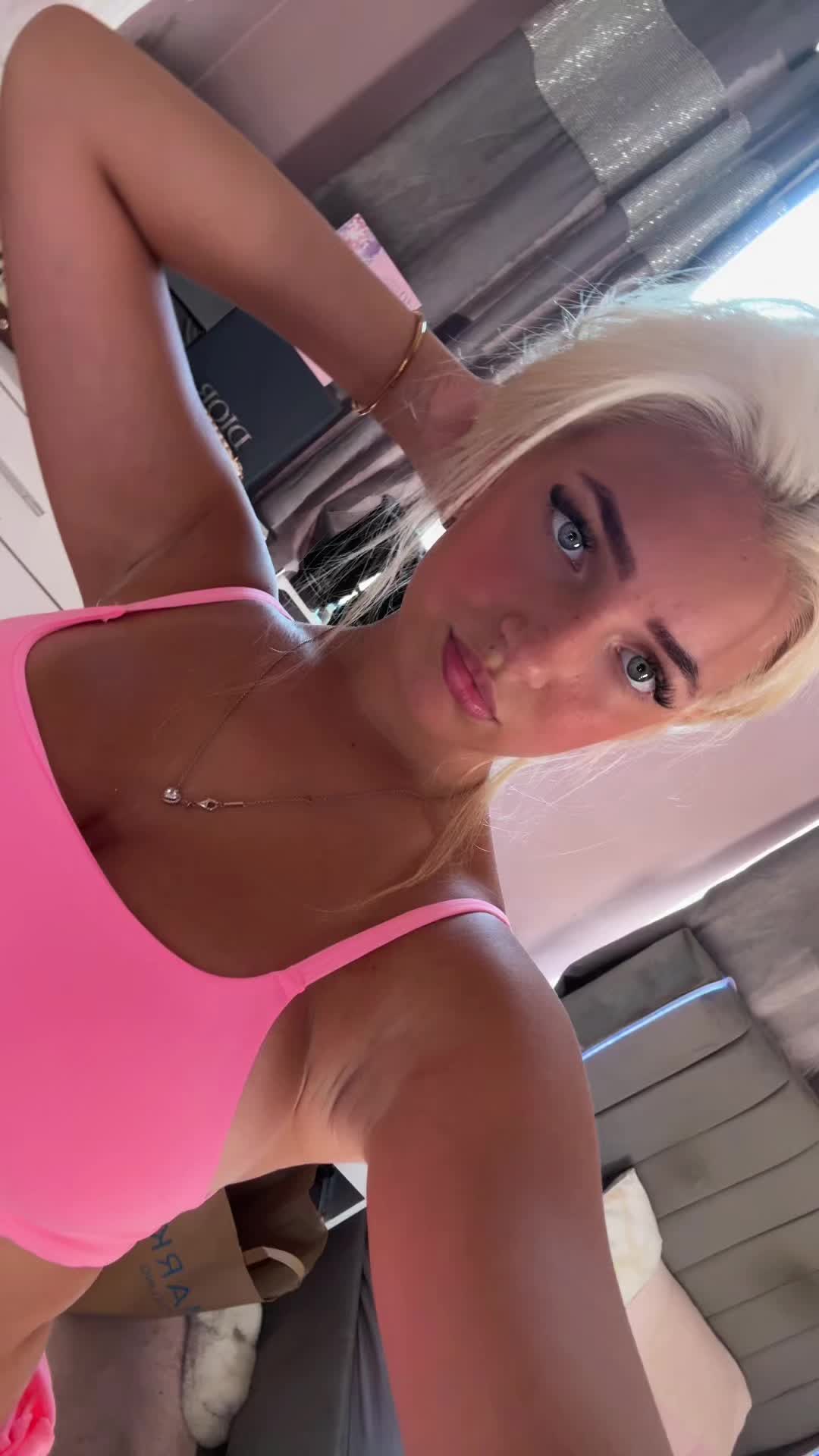 @𝑳𝒆𝒙𝒊-𝑳💛