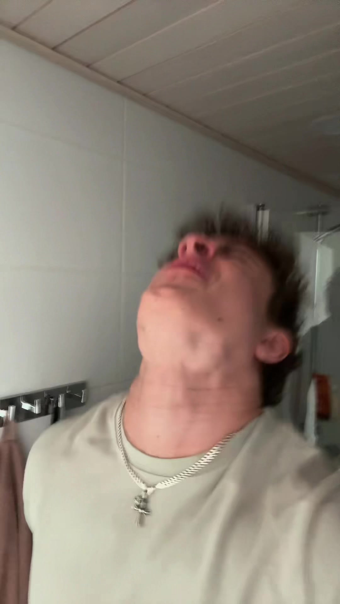 @Nicco