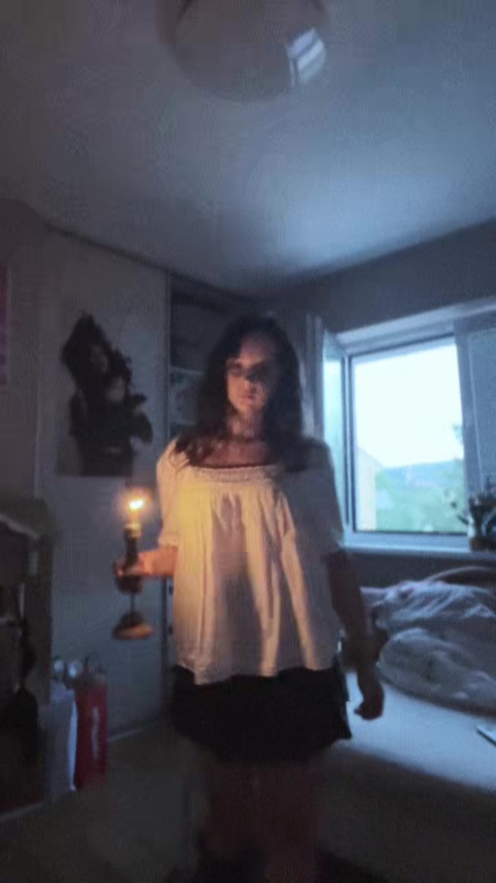 @🧁🪽