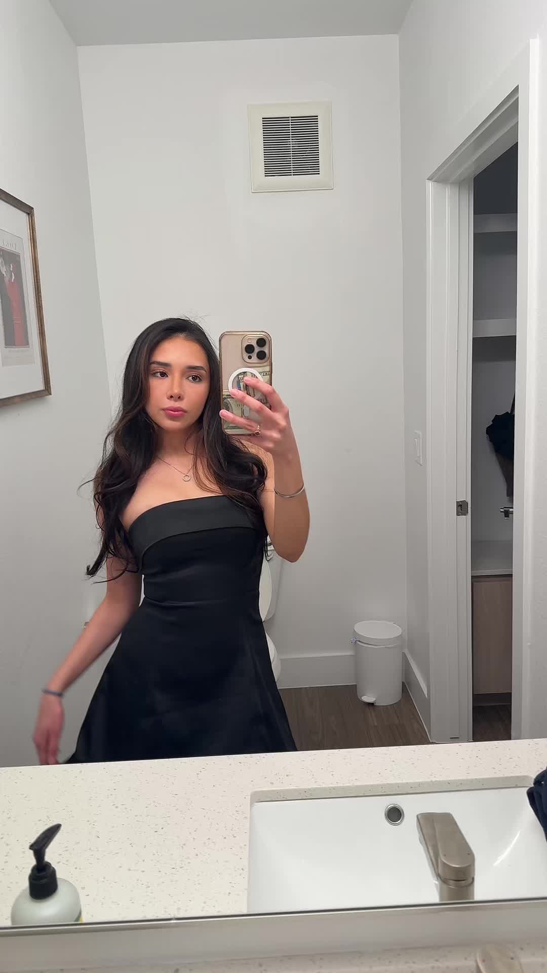 @Nicole