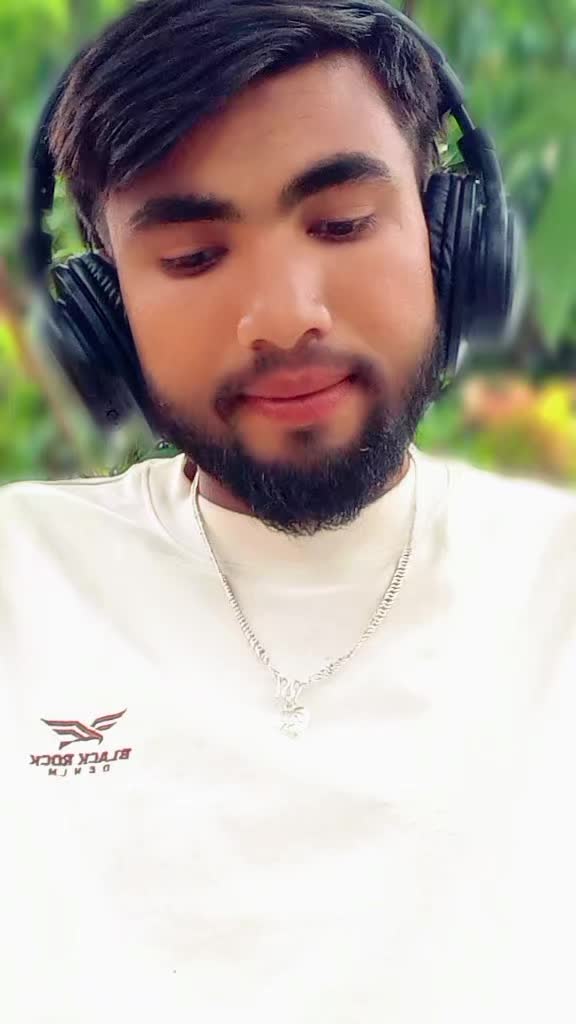 @महाराजा 🩷🧡