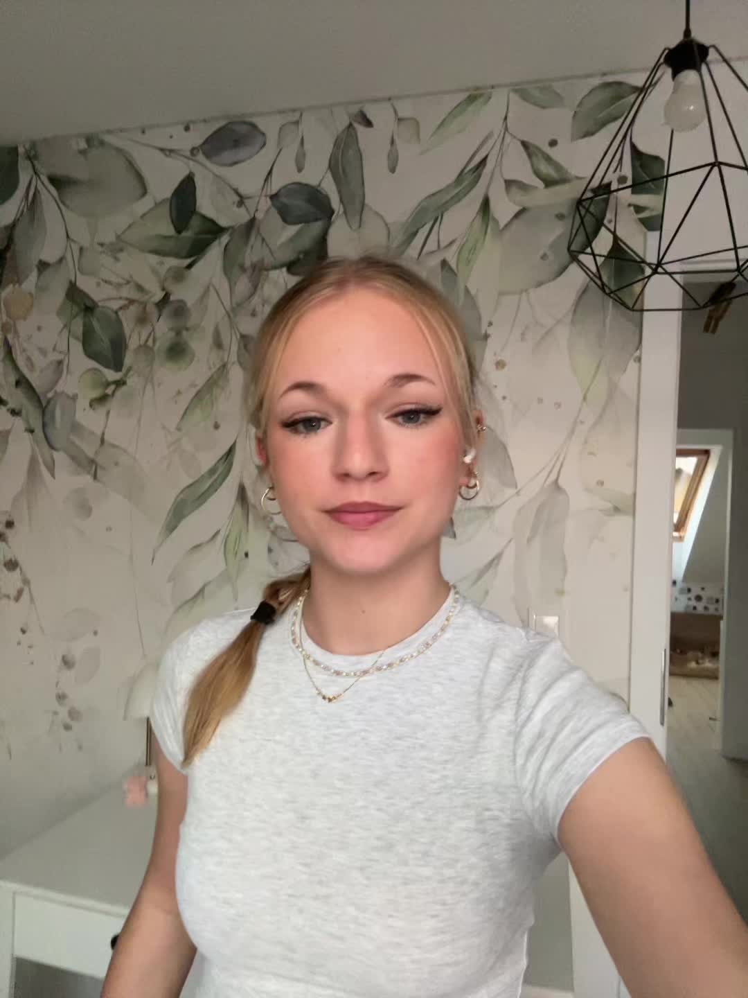 @💗