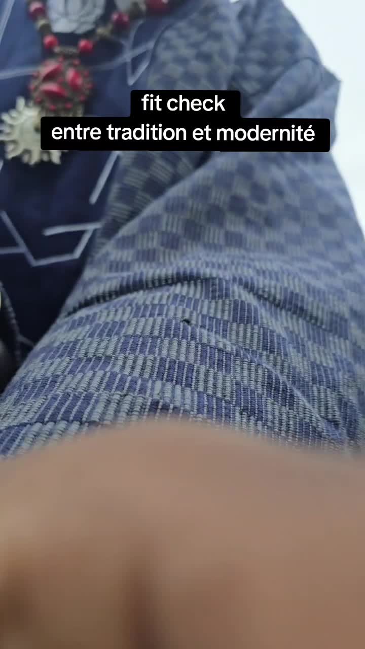 @JoeAndGui