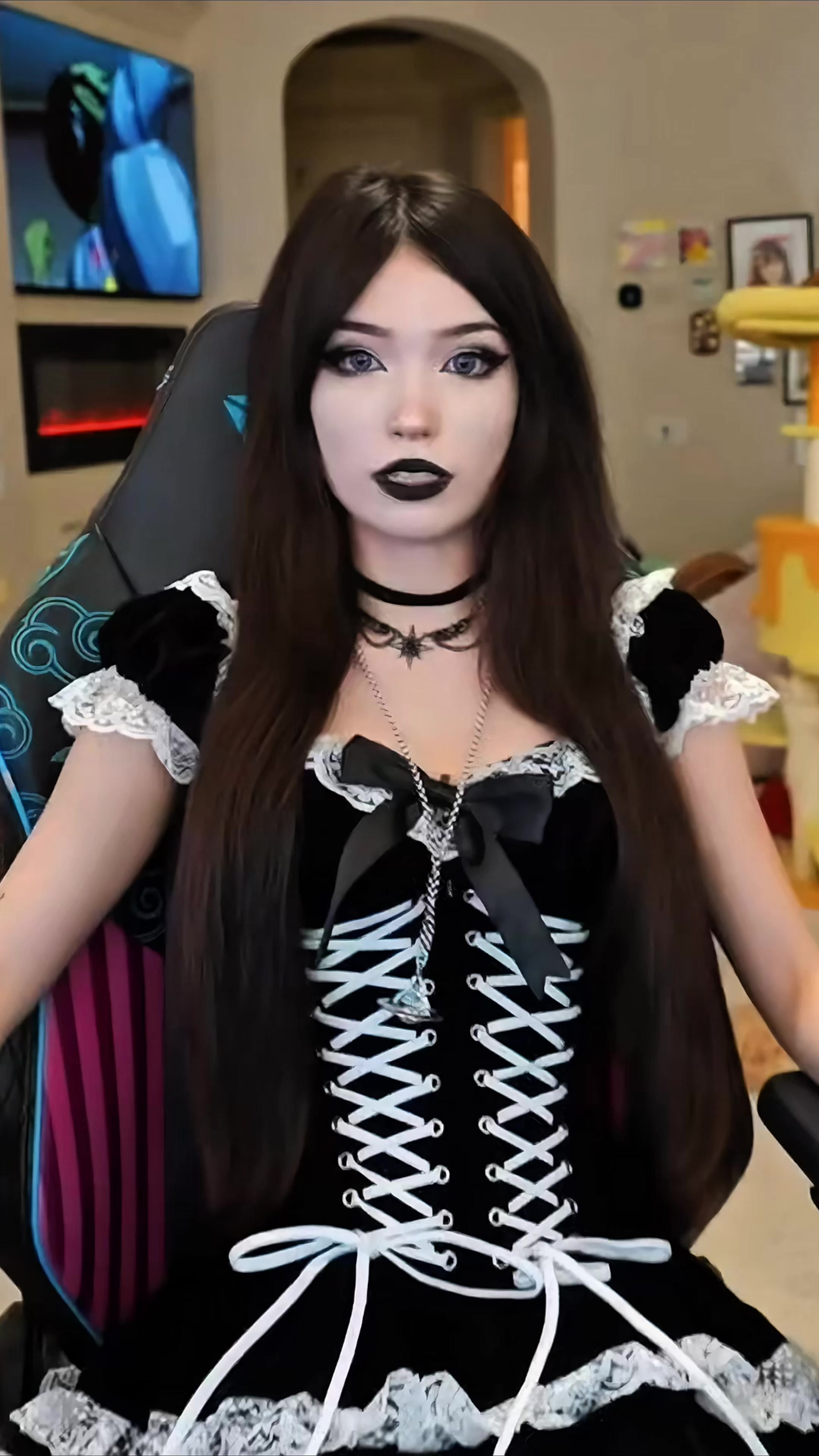 @Emirutainment(fan account)