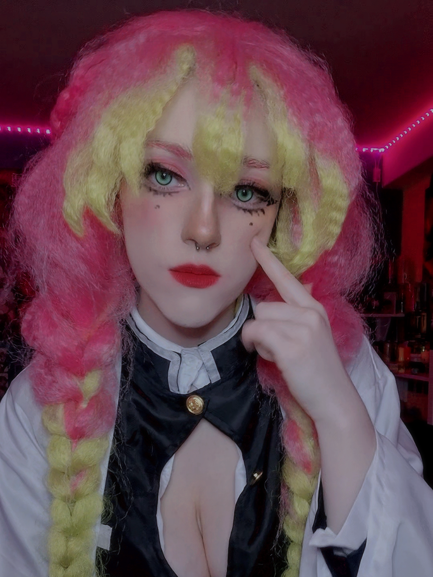 @✨️ 𝓣𝔀𝓮𝓷𝓷𝔂 ✨️