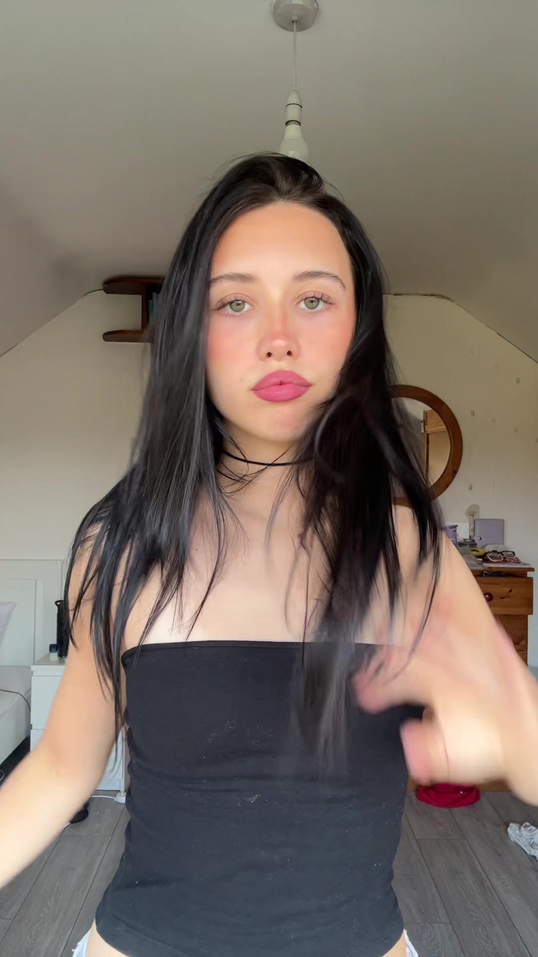 @isabellegrace3