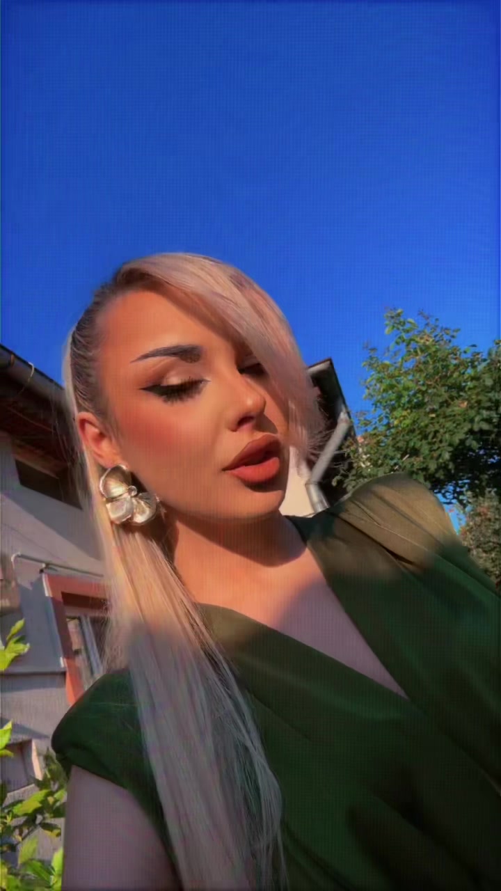 @dianaadaavid