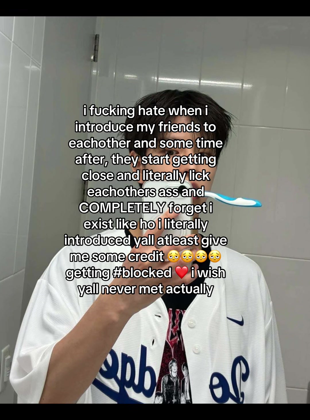 @𝓪𝓭𝓪⁰&sup3;&sup2;⁵ || this & that 🧡