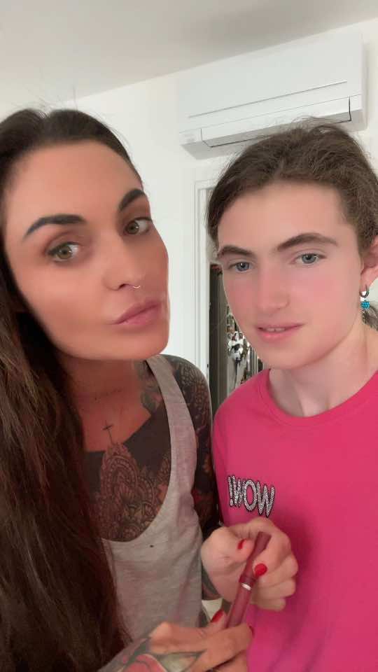 @CRISTIANA❤️🥰