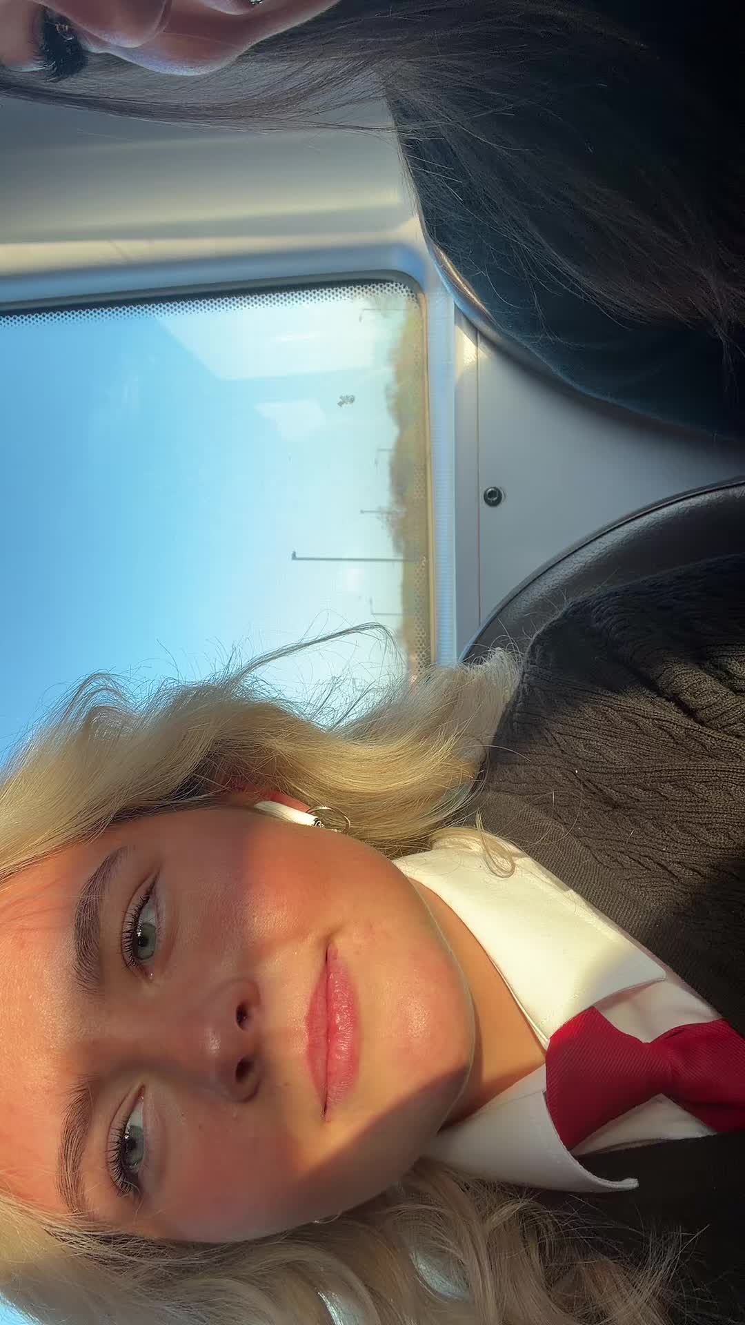 @Lily Walker x