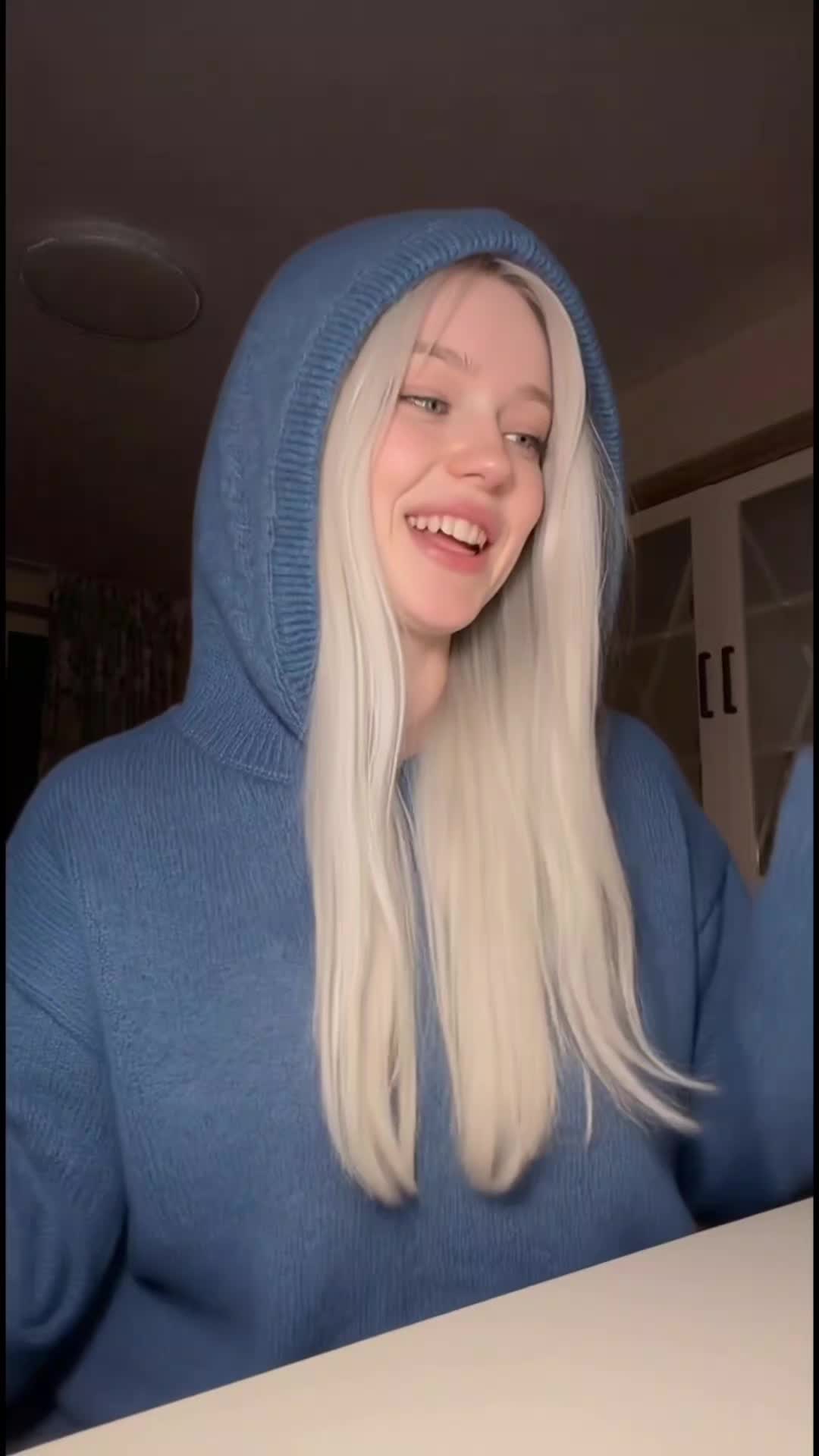 @Luna Frost