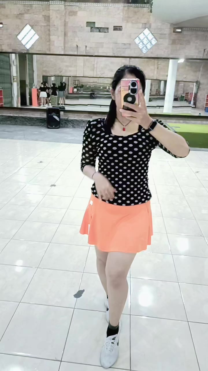 @Dhinda Moe