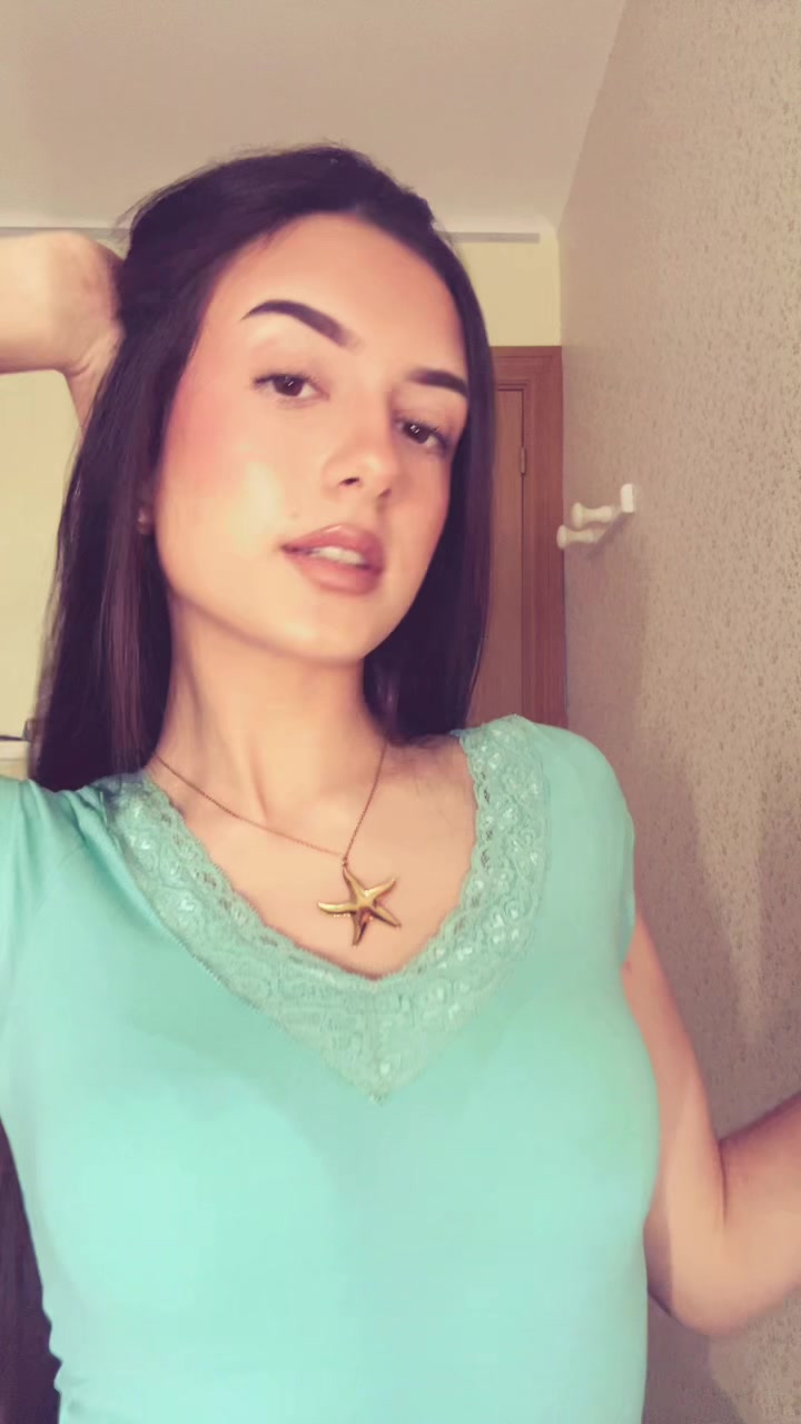 @katiaa