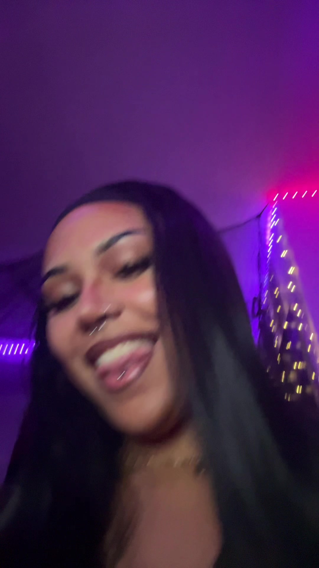 @𝙅𝙖𝙮 𝙈𝙤𝙣𝙞𝙘𝙖